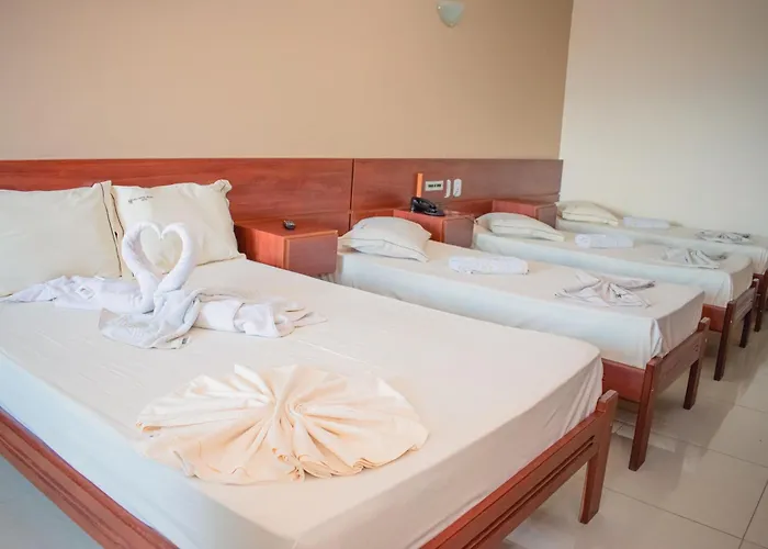 Hollywood Palace Hotel Aparecida 