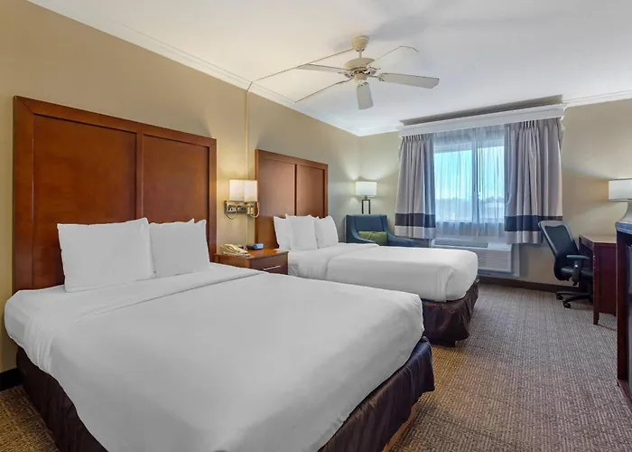 Comfort Inn & Suites Ocean Shores