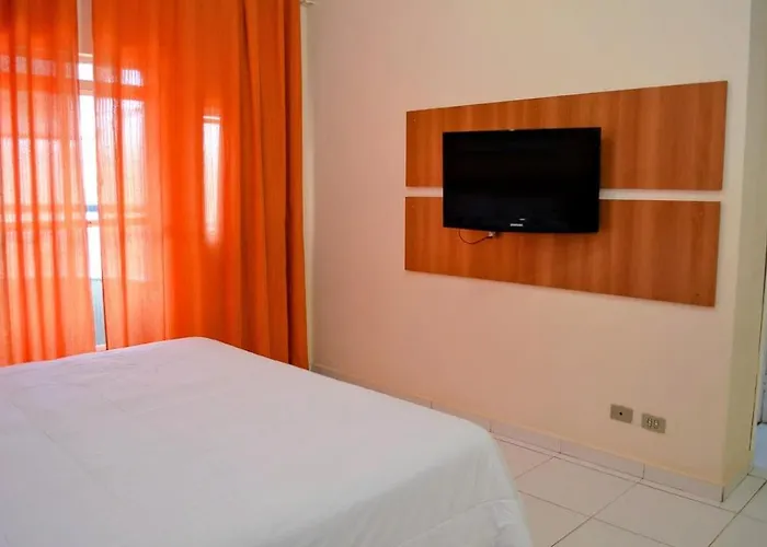 Calabreza Hotel E Restaurante Tres Coracoes