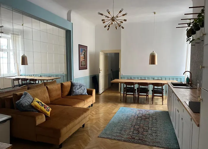 4Th Floor Bed And Breakfast
