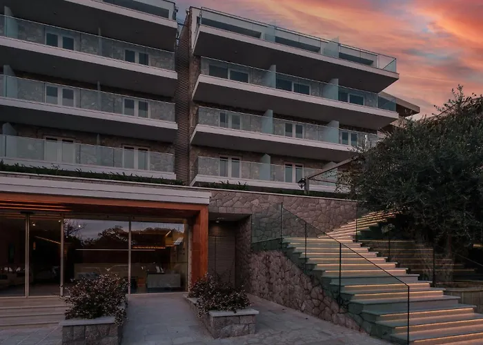 Poseidon The Beach Hotel Budva