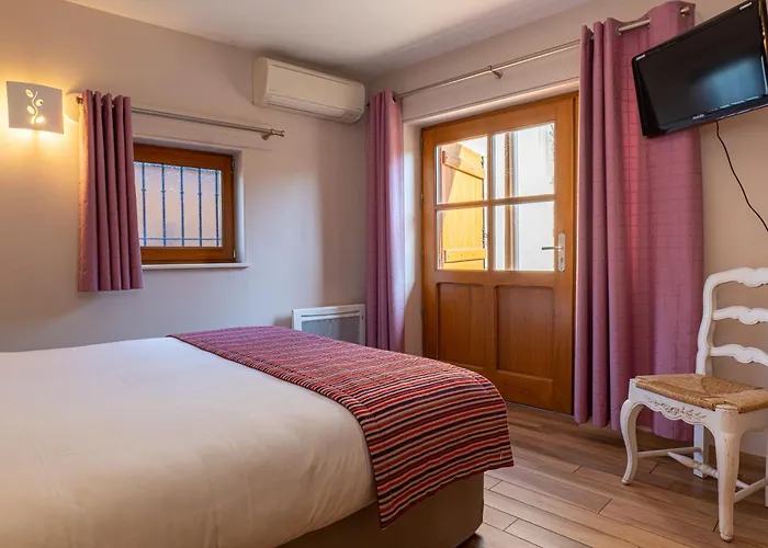 Hotel Village Motel Tournus