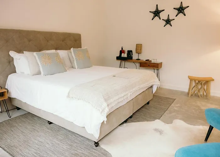 Eleven, Boutique Luxury House & Garden Acomodação com café da manhã Boliqueime