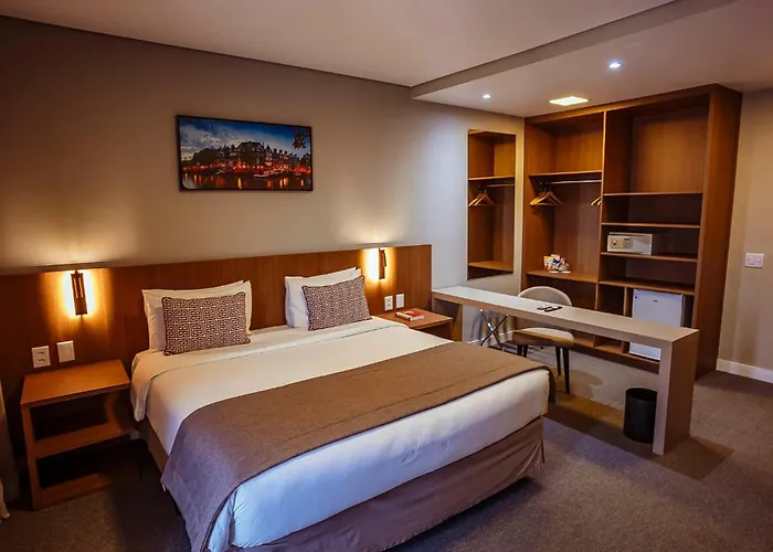 Royal Tulip Holambra Hotel