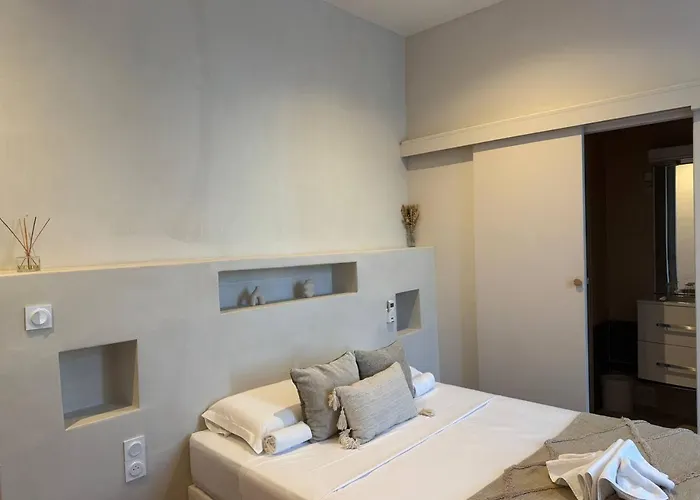 Hôtel Abalone - Centre Gare Nîmes