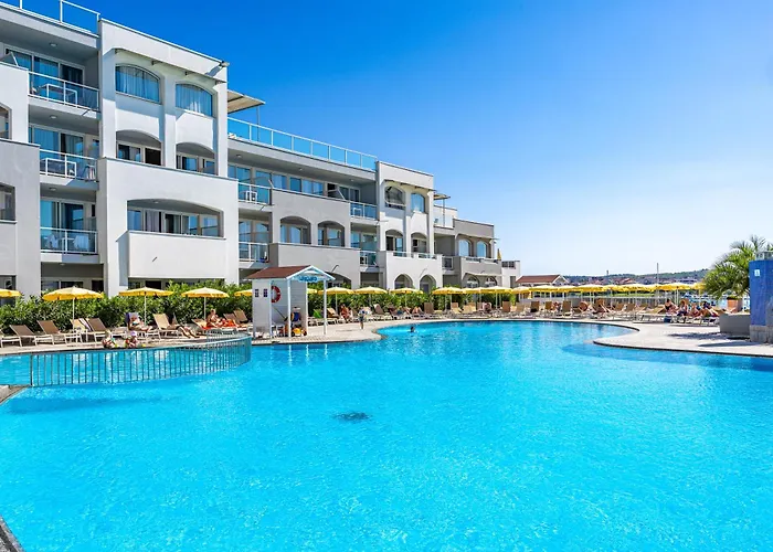 Family Resort Del Mar Banjole
