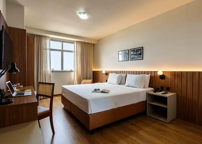 Vitoria Praia Hotel