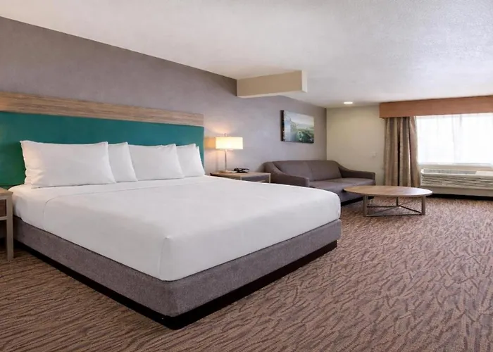 Best Western Plus Peppertree Airport Inn Airway Heights