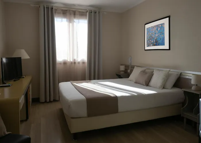 Hotel Les Oliviers Fayence