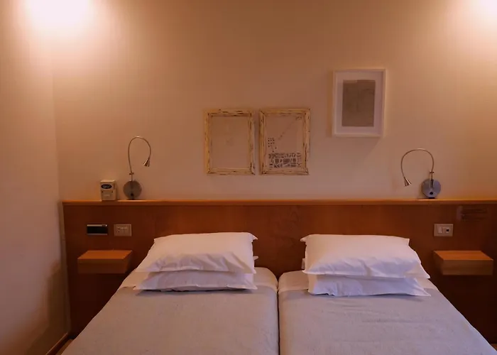 Hotel Zarampallo Ourense
