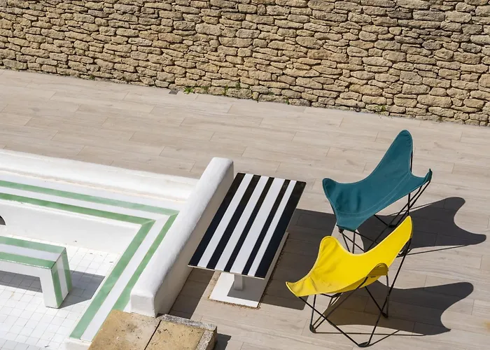 Hotel Les Andéols à Saint-Saturnin-lès-Apt