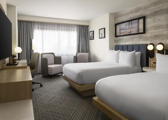 Doubletree By Hilton Fort Lee/George Washington Bridge