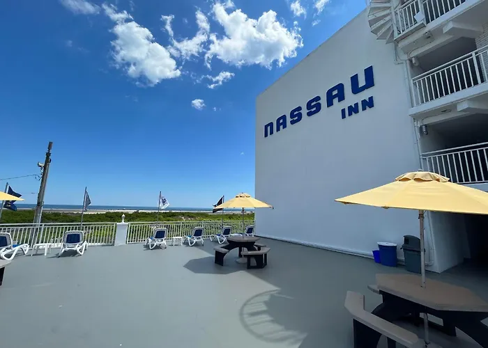 Nassau Inn Beachfront