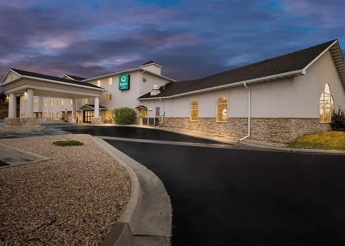Quality Inn Near Monument Health Rapid City Hospital