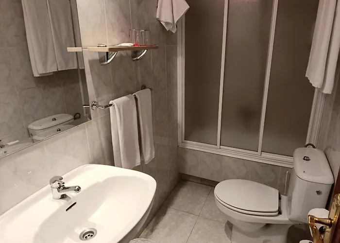 Hostal Sancho Garcia Espinosa de los Monteros