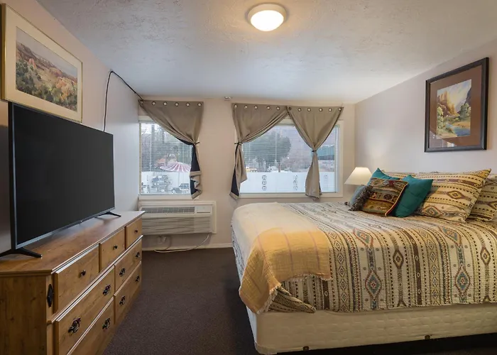 Apache Motel Moab