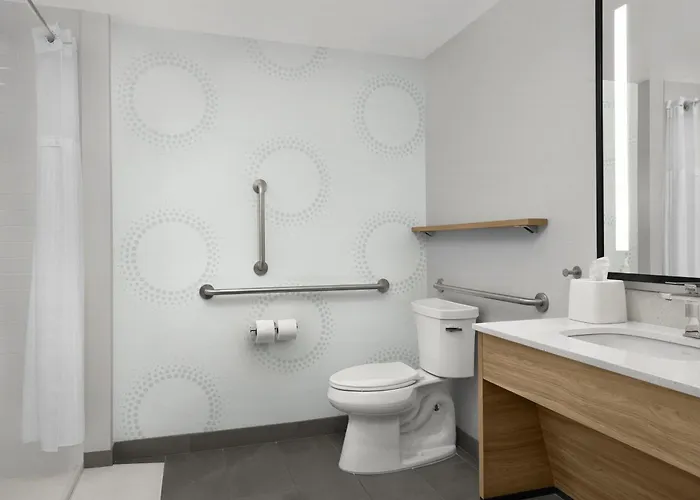 Stockbridge Hotels