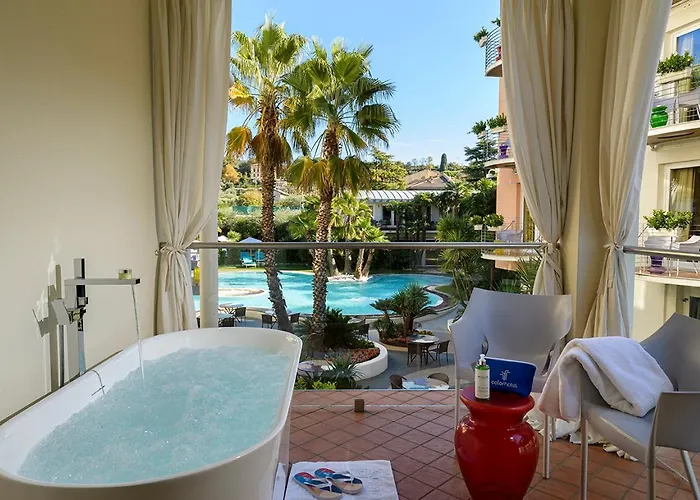 Color Hotel Style, Design & Gourmet Bardolino