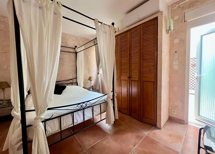 Hotel Les Grenadines Agde