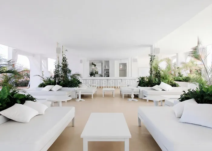 Endlss Beach & Disco Hotel Ibiza Adults Only San Antonio 