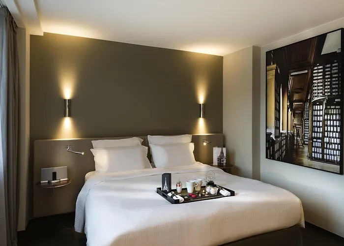 Pullman Paris Tour Eiffel Hotel