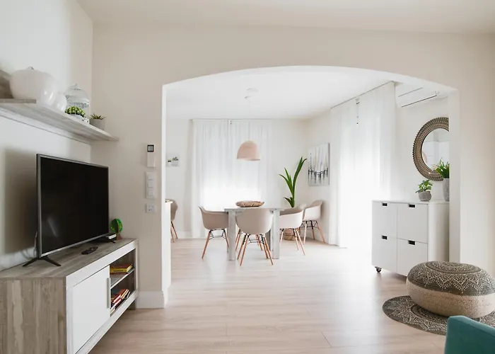 Hotel Pirineos Figueres by Pierre&Vacances