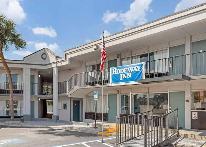 Rodeway Inn Orange Park - Jacksonville Near Naval Air Station