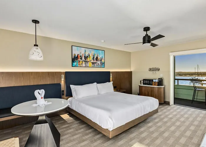 456 Embarcadero Inn & Suites Morro Bay