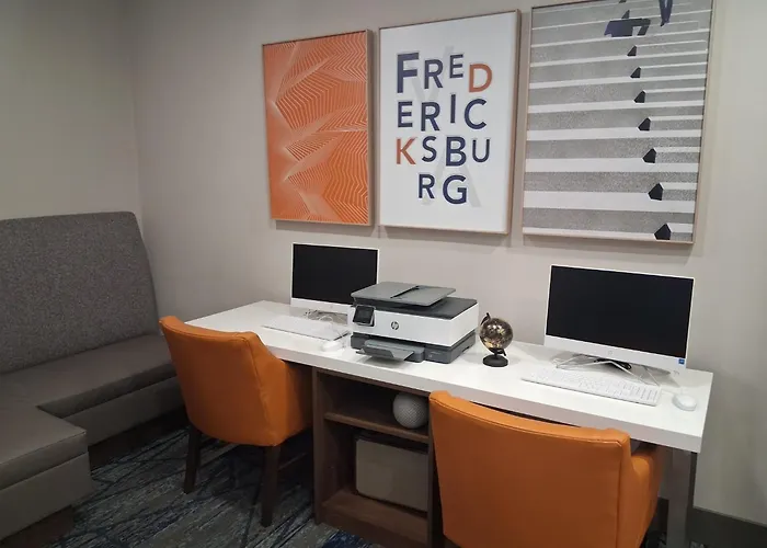 Holiday Inn Express Fredericksburg - Southpoint By Ihg