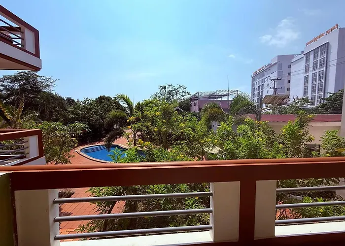 Hotel The Moon Kampot Boutique