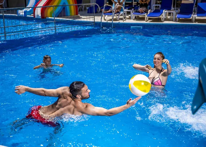 Prestige Grand Hotel & Aquapark Golden Sands