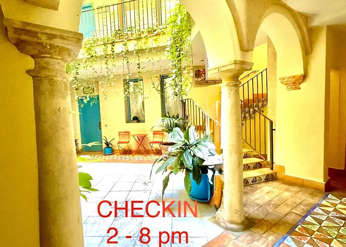 Hotel Conde De Cardenas