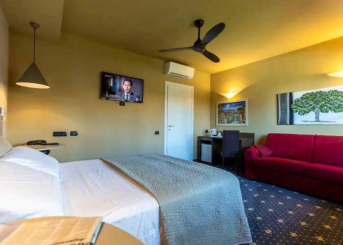 Holiday Rooms Antica Badia Volterra