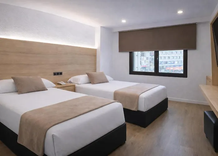 Hotel Les Neus Pas de la Case
