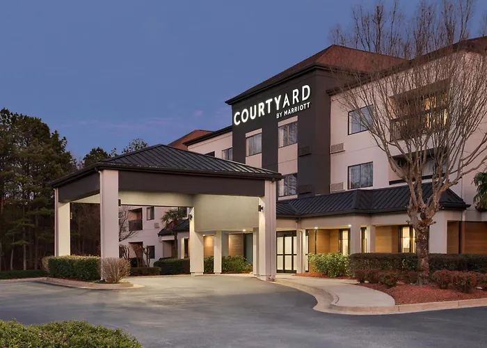 Courtyard Atlanta Suwanee Hotel
