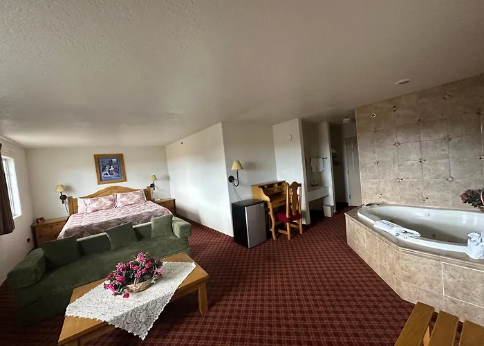 Columbine Inn And Suites