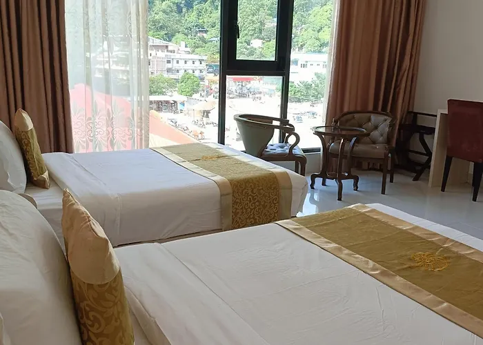 One El Nido Suite