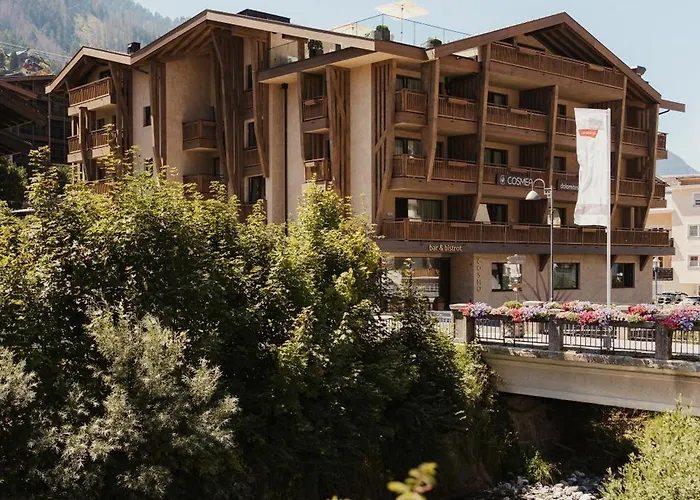 Hotel Cosmea - Your Dolomites & Honeymoon Experience Ortisei