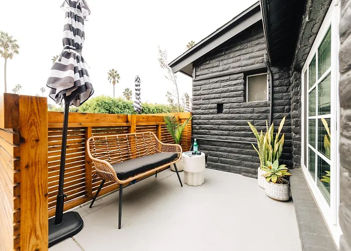 The Green Room Hotel Oceanside