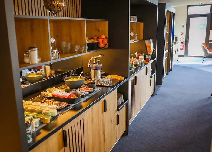 Brit Hotel Le Cottage Le Mans Sud Arnage