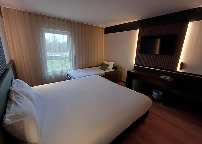 Brit Hotel Le Cottage Le Mans Sud Arnage