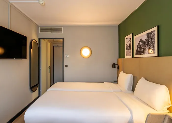 Hotel Campanile Roissy