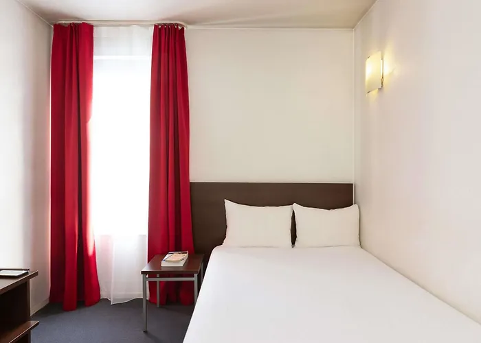 Aparthotel Adagio Access La Défense - Léonard De Vinci Courbevoie
