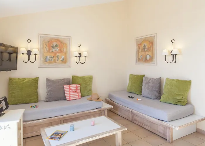 Residence Pierre & Vacances Les Restanques Du Golfe De Saint-Tropez Grimaud