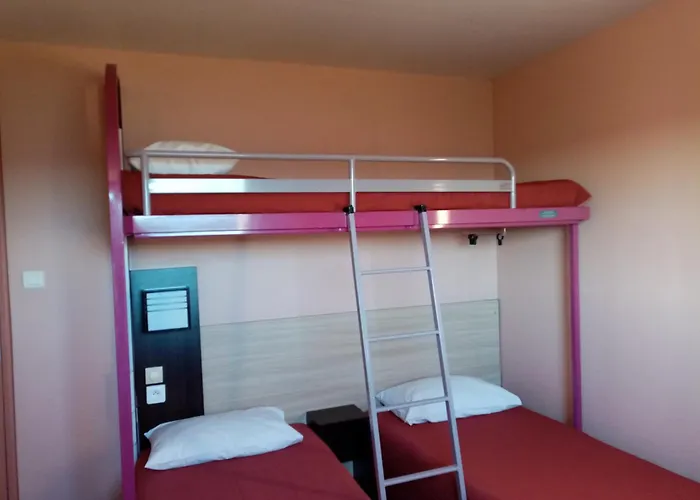 Brit Hotel St-Quentin/Nord Fayet 