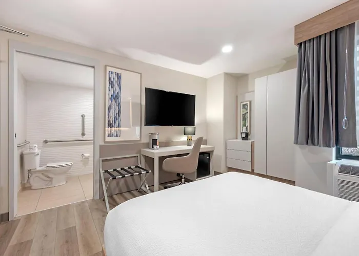 The Capitol Hotel Downtown, An Ascend Collection Hotel