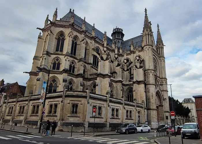 Hotel Au Spatial Amiens