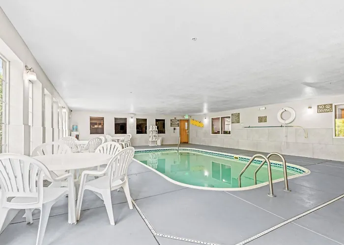 Quality Inn & Suites On The River Glenwood Springs