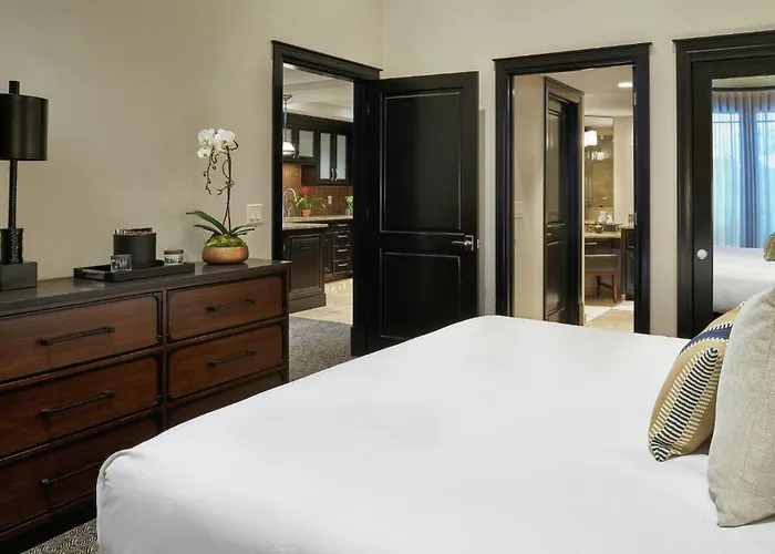 Waldorf Astoria Park City