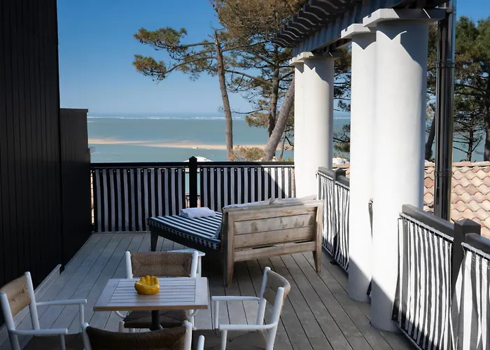 Hotel La Co Pyla-sur-Mer
